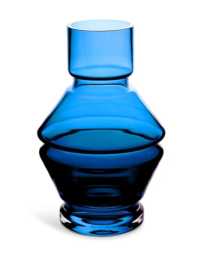 Shop Raawi Relæ Glass Vase (18cm) In Blue