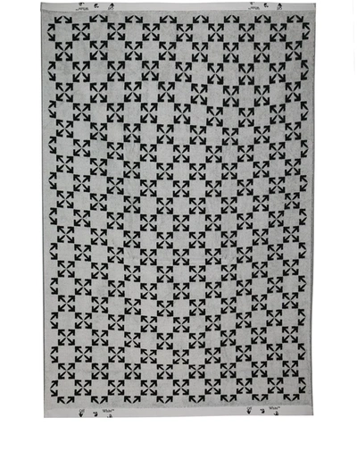 Shop Off-white Arrows Pattern Towel In Black