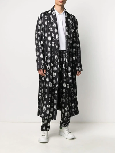 Shop Dolce & Gabbana Pendant Print Robe In Black