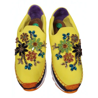 Pre-owned Dolce & Gabbana Yellow Cloth Trainers