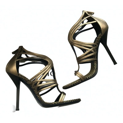 Pre-owned Vionnet Leather Sandals In Gold
