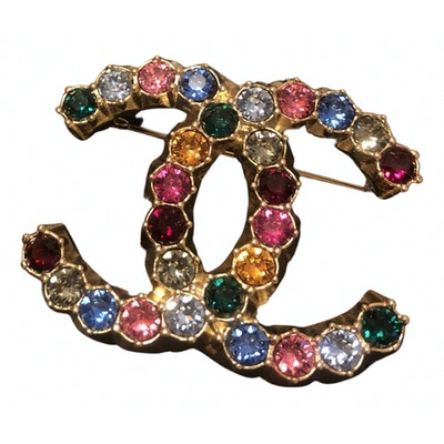 Pre-owned Chanel Cc Crystal Pin & Brooche In Multicolour