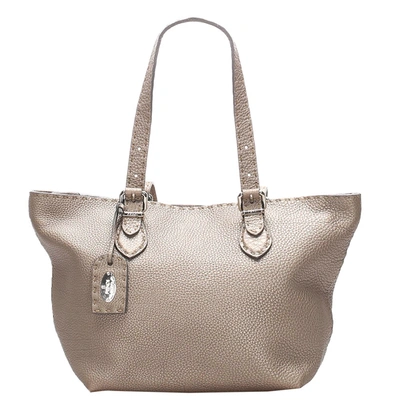 Pre-owned Fendi Brown/bronze Leather Selleria Shoulder Bag