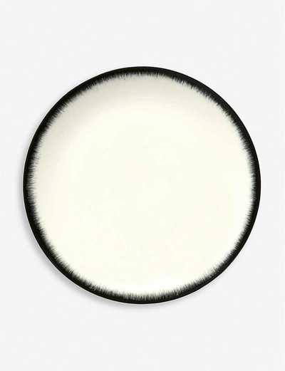 Shop Ann Demeulemeester X Serax Dé Variation No.3 Porcelain Plate 24cm