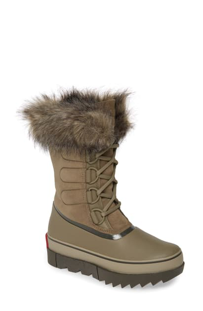 joan of arctic snow boot sorel
