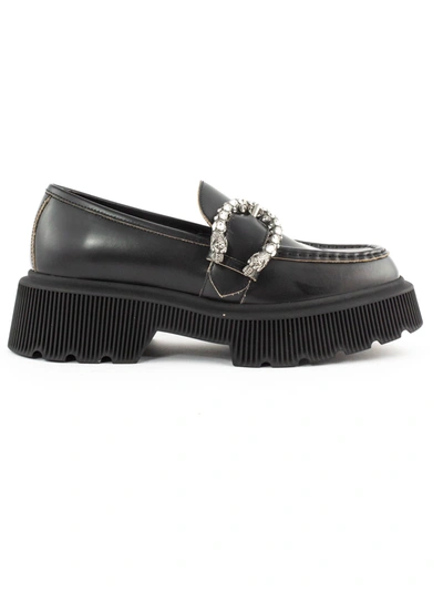Shop Gucci Black Leather Loafer In Nero