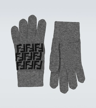 Shop Fendi Ff Wool Gloves In Grey