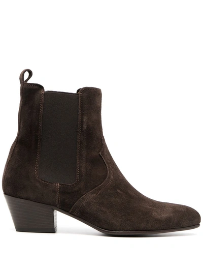 Shop Closed Low-heel Ankle Boots In Brown