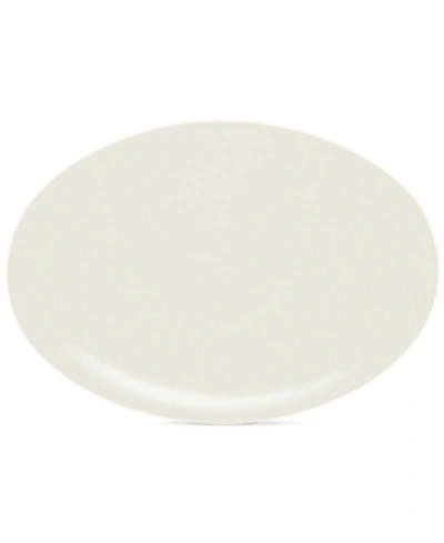Noritake Colorwave 16 Inch Oval Platter In White