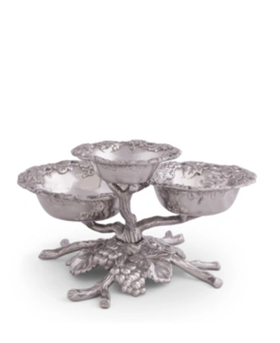 Shop Arthur Court Designs Aluminum Grape Tiered 3-bowls In Silver