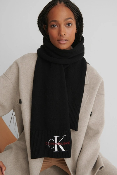 Calvin klein outlet wool scarf