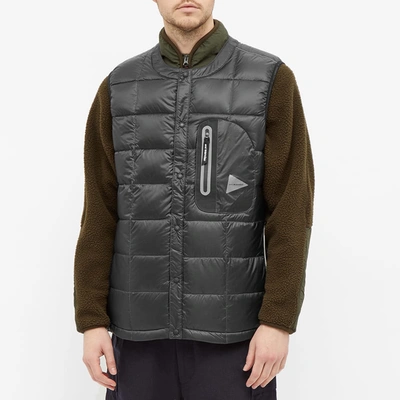 Shop And Wander Diamond Stitch Down Vest In Black