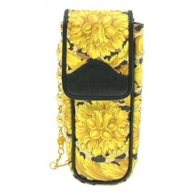 Pre-owned Versace Yellow Cloth Clutch Bag