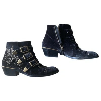 Pre-owned Chloé Susanna Velvet Ankle Boots In Black