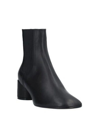 Mm6 Maison Margiela Ankle Boot In Black