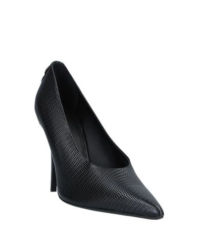 Shop Burberry Woman Pumps Black Size 8 Soft Leather