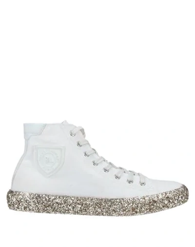 Shop Saint Laurent Sneakers In Ivory