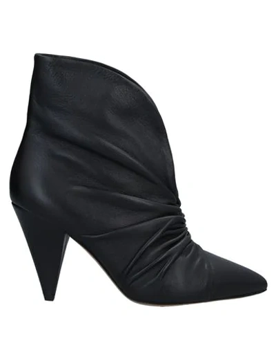 Isabel Marant Lasteen Ruched Leather Ankle Boots In Black