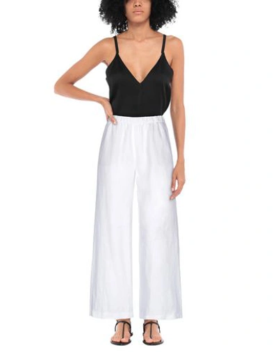 Shop Aspesi Woman Pants White Size 8 Linen
