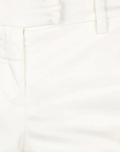 Shop Dondup 3/4-length Shorts In Ivory