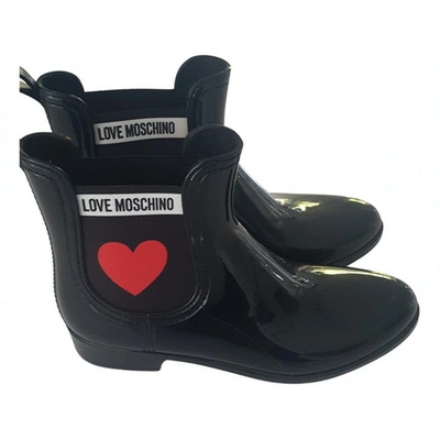Pre-owned Moschino Black Rubber Ankle Boots
