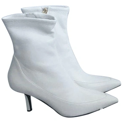 Pre-owned Diane Von Furstenberg White Leather Ankle Boots