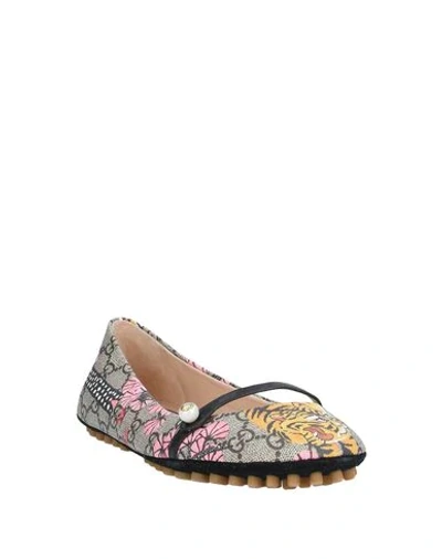 Shop Gucci Ballet Flats In Beige