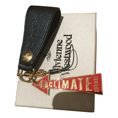 Pre-owned Vivienne Westwood Gold Metal Bag Charms