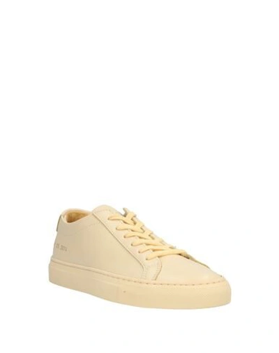 Shop Common Projects Woman By  Woman Sneakers Light Yellow Size 8 Leather