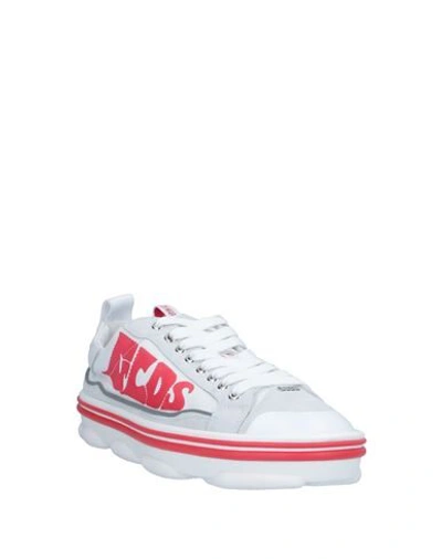 Gcds Side Logo Print Sneakers In White
