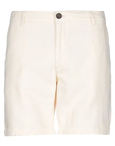 Shop Les Deux Shorts & Bermuda Shorts In Ivory