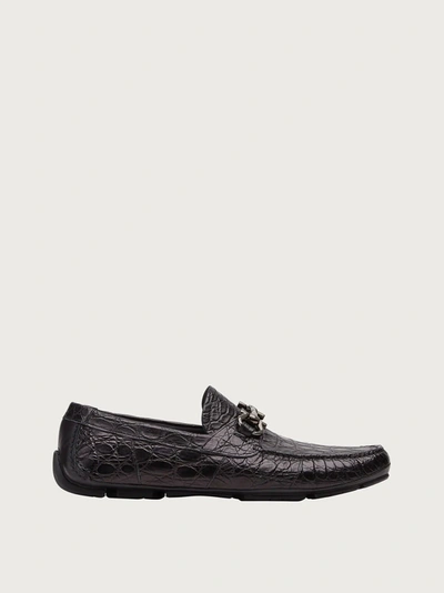 Ferragamo Driver With Gancini Ornament In Black