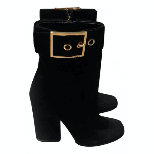 gucci black suede boots