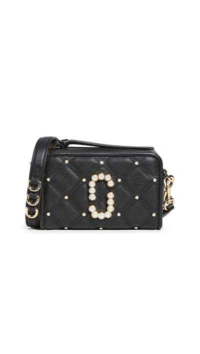 Shop The Marc Jacobs The Softshot 17 Bag In Black