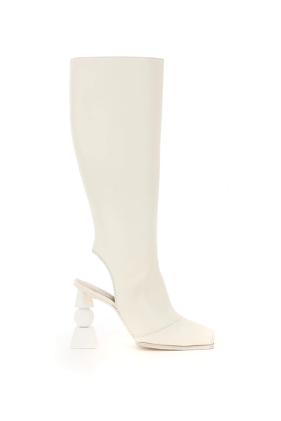 Shop Jacquemus Olive Leather Boots In White (white)