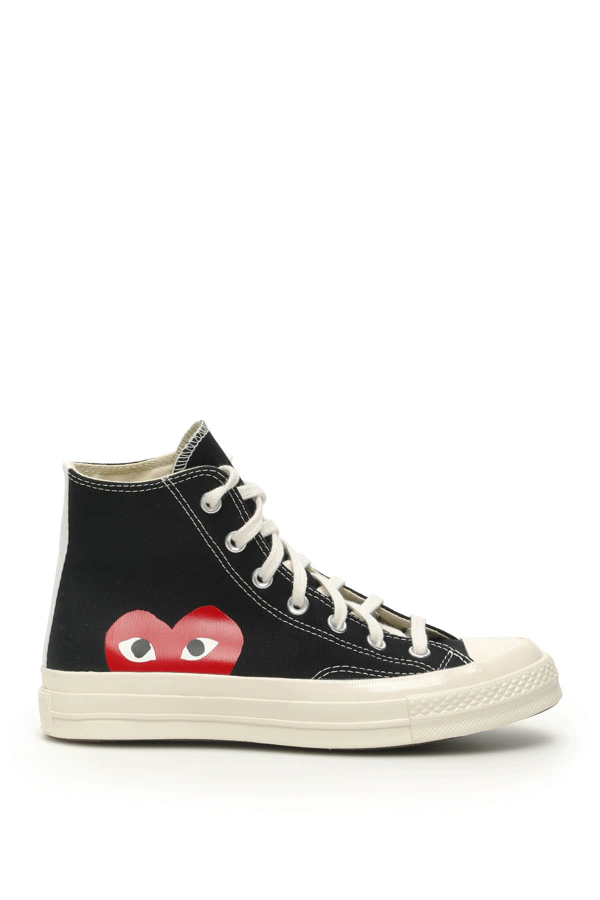 black converse with love heart