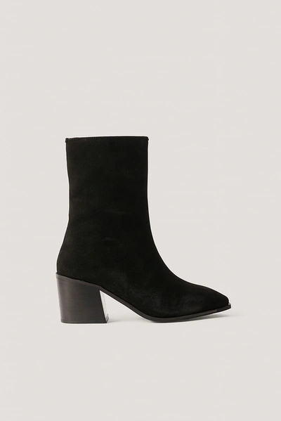 Shop Na-kd Suede Block Heel Boots Black