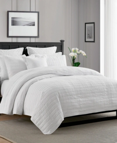 Shop Cathay Home Inc. Enzyme Washed Crinkle Quilt Set In White