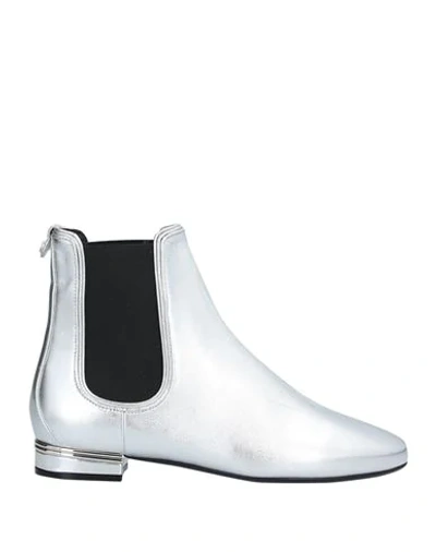 Shop Ferragamo Woman Ankle Boots Silver Size 7 Calfskin