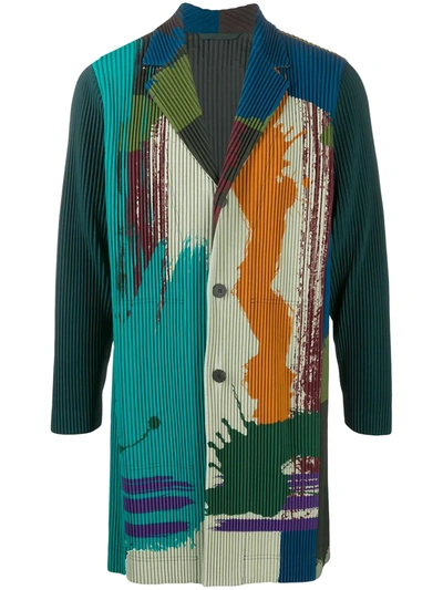 Shop Issey Miyake Pleated Abstract-print Blazer In Blue
