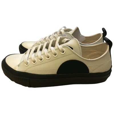 Pre-owned Mcq By Alexander Mcqueen White Leather Trainers