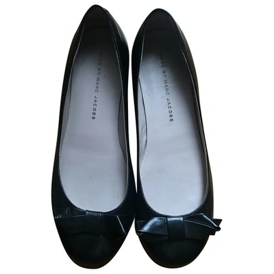 Pre-owned Marc By Marc Jacobs Leather Flats In Black