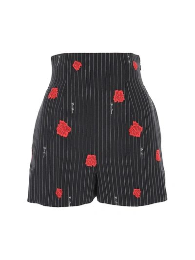 Shop Versace Rose-print Shorts In Bianco Nero Rosso