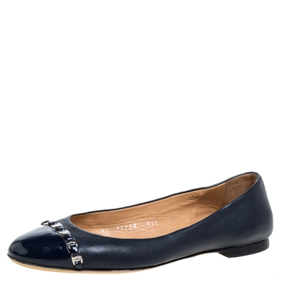 Pre-owned Ferragamo Navy Blue Leather Pim Chain Ballet Flats Size 38 In Black