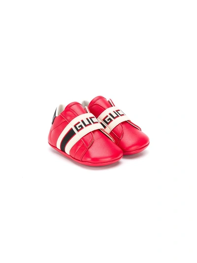 Shop Gucci Logo Elasticated Pre-walking Shoes In Red