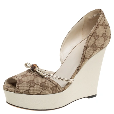 Pre-owned Gucci Beige Gg Canvas Bamboo Peep Toe D'orsay Wedge Sandals Size 38.5
