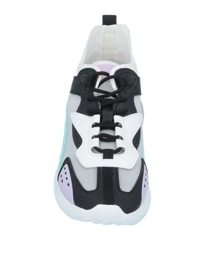 Date Sneakers In White