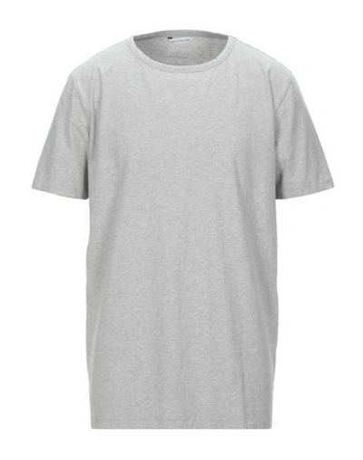 Shop Holzweiler T-shirts In Grey