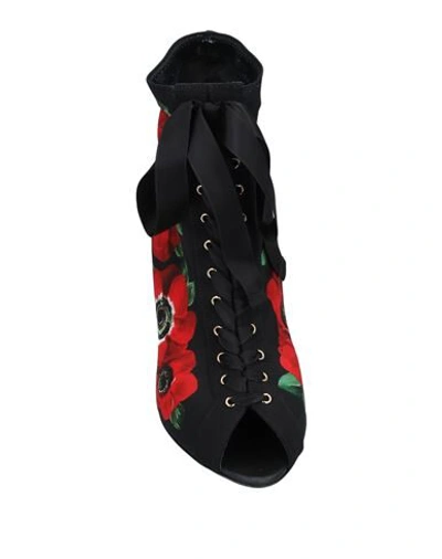 Dolce & Gabbana Ankle Boots In Black