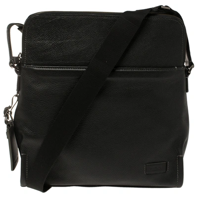 Pre-owned Tumi Black Leather Stratton Crossbody Bag